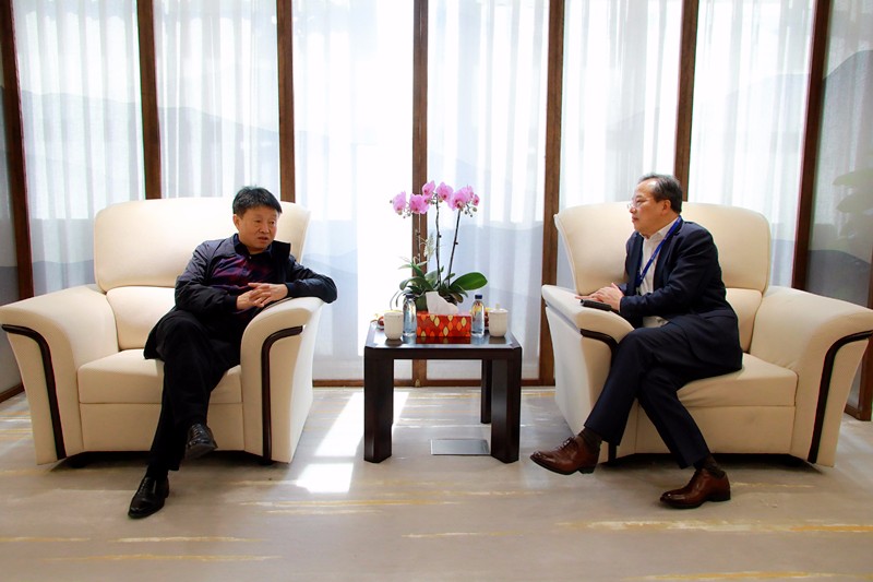 熊良虎赴上？？？岛闱樾喂究疾斓餮