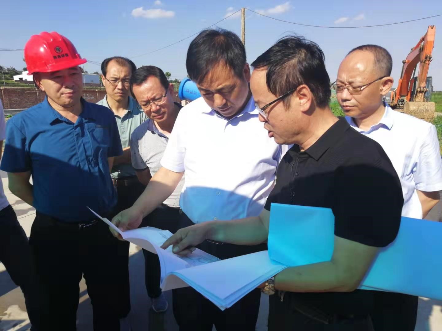 宝鸡市委常委、副市长王宁岗到水情形公司宝鸡蟠龙新区污水处理厂调研